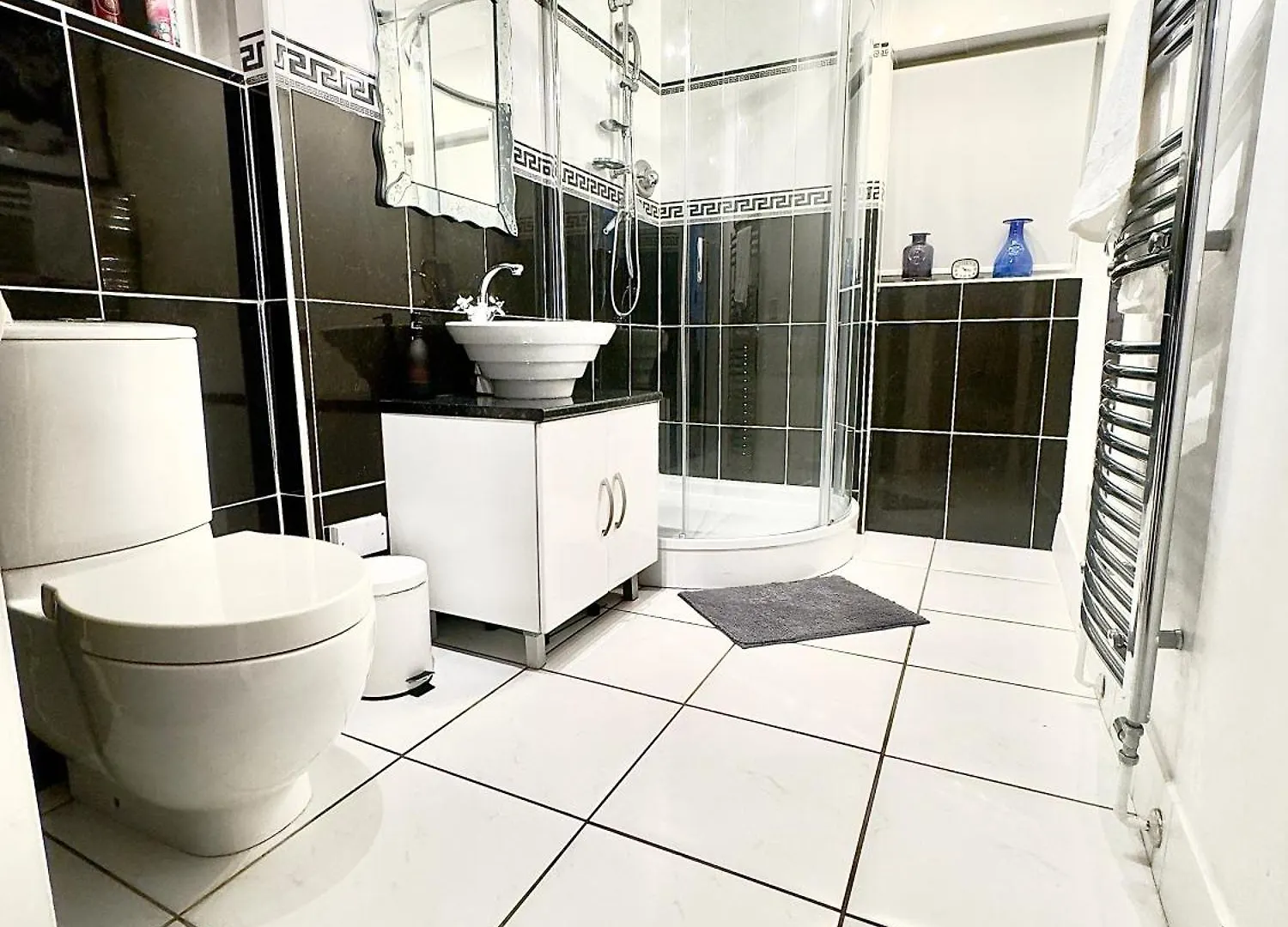 Lime Tree House Apartment Hounslow Homestay