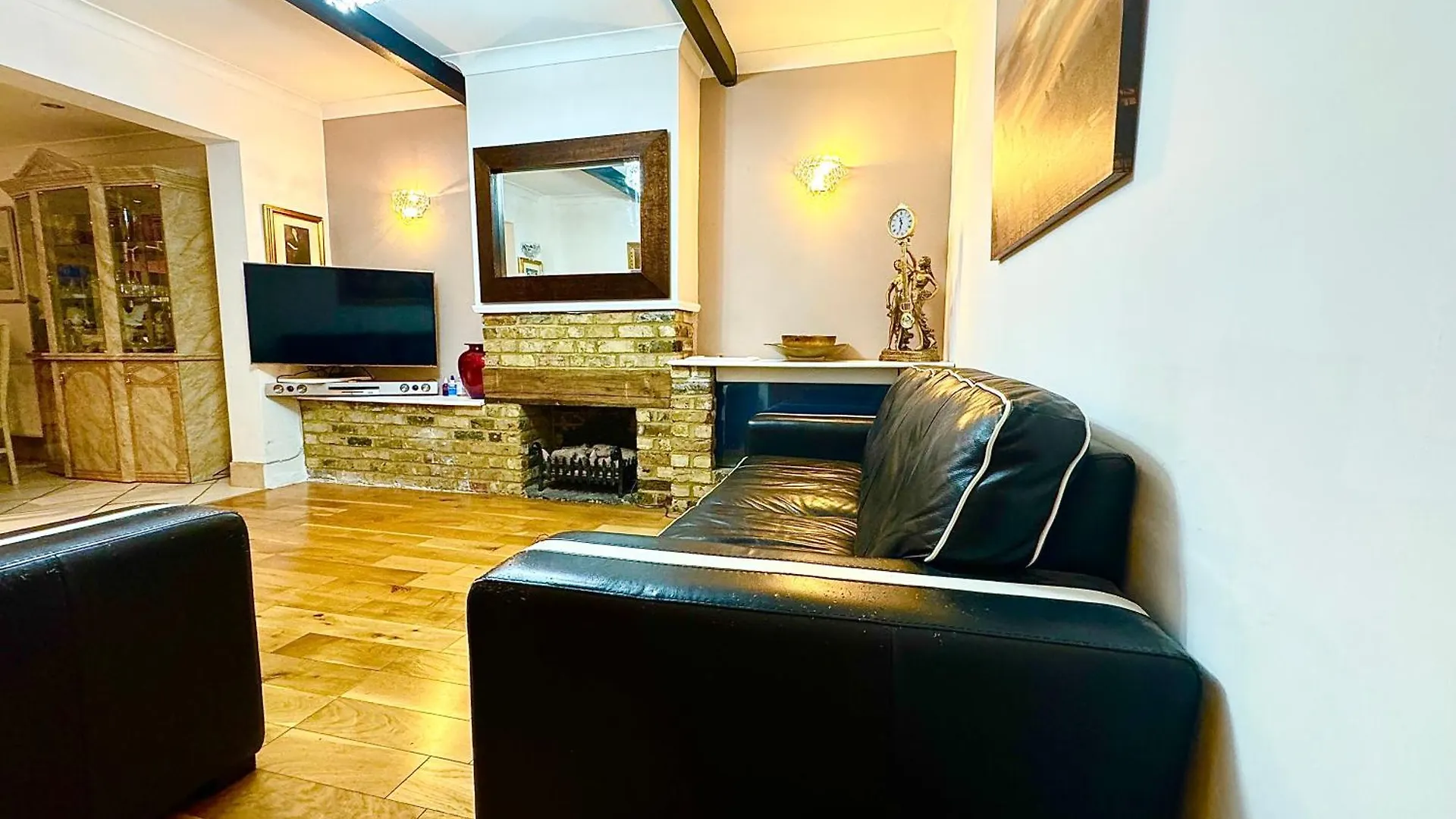 Lime Tree House Apartment Hounslow Homestay